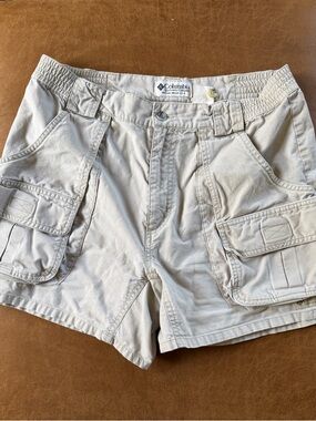 Columbia Women’s Cargo Shorts  Utility Hiking Outdoor